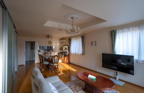 Nishikoiwa Villa | Tokyo Koiwa European Luxury Mansion 4 Bedrooms2 ToiletsEV HanedaNarita Direct Max 8 Guests