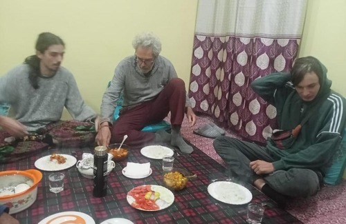 Brein House | Tom and Jerry homestay Kashmir Srinagar