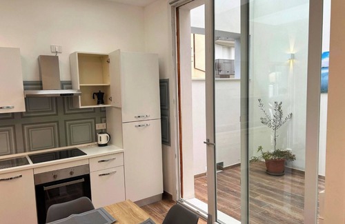 Lidi Ferraresi Apartment | Tombarolo three-room apartment 150 m from the sea