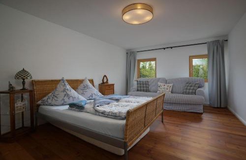 Zell House | Toms Herberge