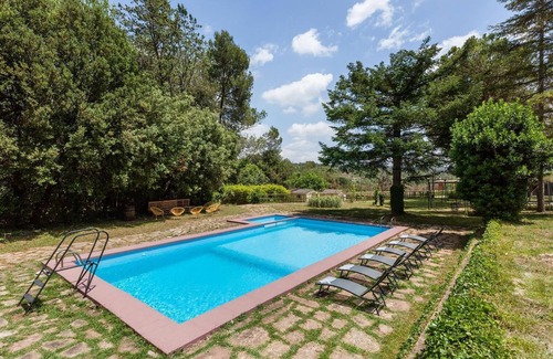 Sant Llorenc Savall Ski Chalet | ton L'Aviador de Can Ton, family holiday house
