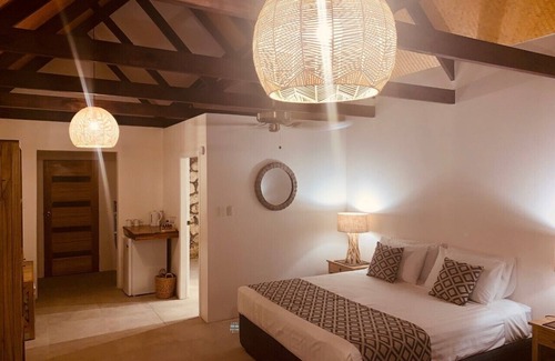 Utungake Hotel | Tongan Beach Resort
