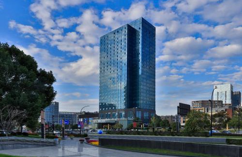 Tonglu County Hotel | Tonglu World Trade SSAW Boutique Hotel