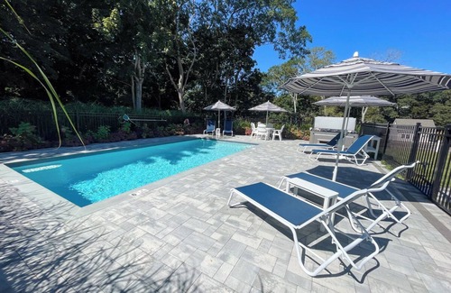 East Orleans House | Tonset Manor: 232-O East Orleans Vacation Estate Includes Guest House, Heated Pool, Hot Tub