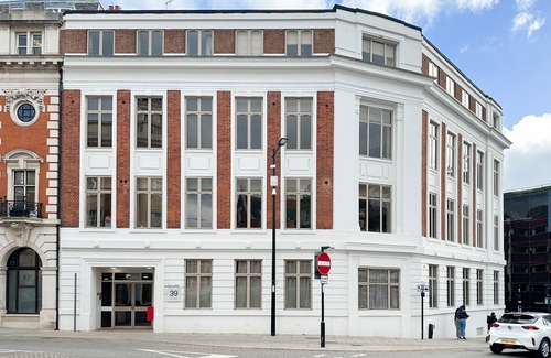 Ipswich Apartment | Toothbrush Apartments - 2 Bed /1 Bath Central Ipswich - Princes St