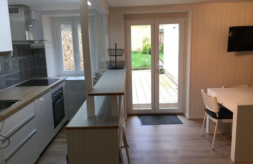 Courtoisville-Sillon-Moka Apartment | Top-Apartment with garden and jacuzzi- 200m plage du sillon/thalasso- 1/6 pers