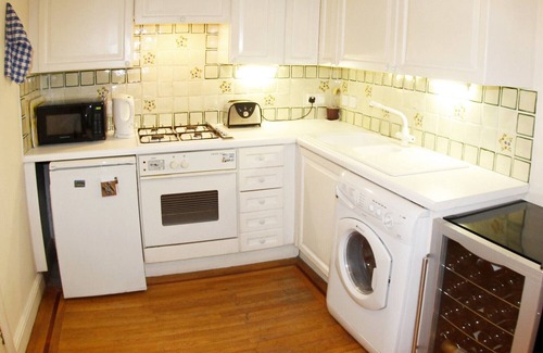 Earl's Court Apartment | ☆ Top Chelsea Luxury - 1 Bedroom ☆