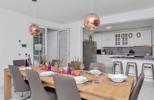 Zelenka Villa | Top Features! Holiday house with heated pool with sea view, for 10 people