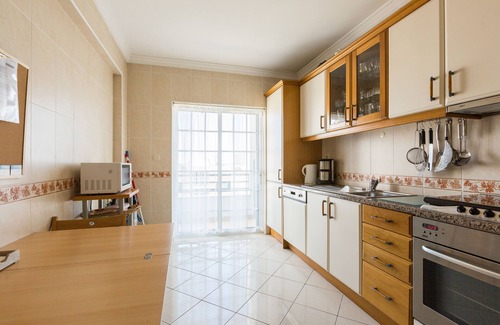 Correeira Apartment | Top floor, 2 bed apartment- ALBUFEIRA