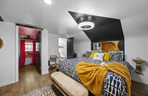 Audubon Apartment | Top Floor Apt Near Churchill Downs & Expo Center