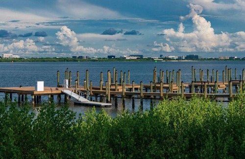Rocky Point Apartment | Top Floor Modern Waterfront 1 BR, Near Everything