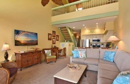 Honokowai Apartment | Top floor oceanfront 2 bedroom condo, with expansive views