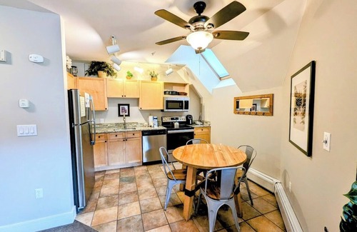 River Run Condo | Top Floor Studio, Full Kitchen, RR, Hot Tub/Pool