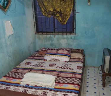 Ikorodu House | Top Guest Room