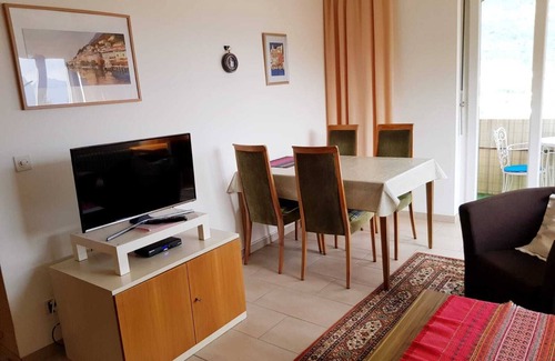 Porza Apartment | Top lake view of Lake Lugano