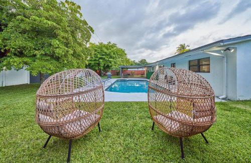 North Miami Beach Villa | Top Location Villa at Highland Lakes Blvd BY THE GLAMHOMES