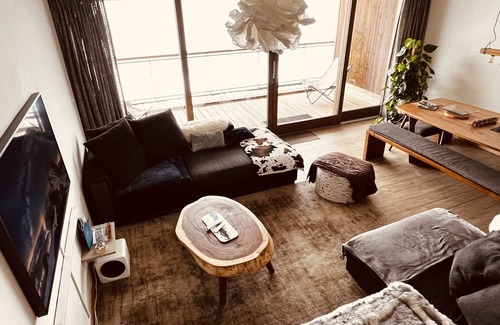 Arc-1600 Apartment | Top-of-the-range slopeside apartment with magnificent views