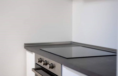Dusseldorf Old Town Apartment | Top Old Town Apartment 2 bathrooms