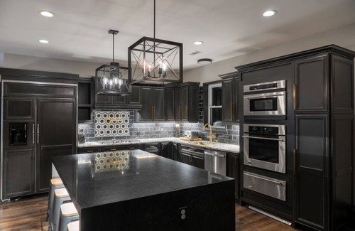 Hermann House | Top unit Bonnie & Clyde
