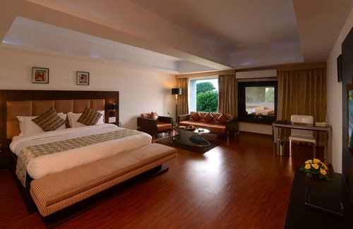 Bhavnagar Hotel | Top3 Lords Resort Bhavnagar