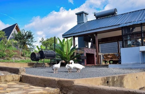 Nanyuki Cottage | Topi cottages