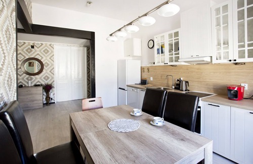 Warszawskie Apartment | Topolowa 6/11