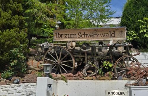 Wildberg Apartment | 'Tor zum Schwarzwald' Ferienwohnungen mit Sauna