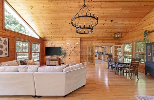 Central Lake House | Torch Lake House Central Lake