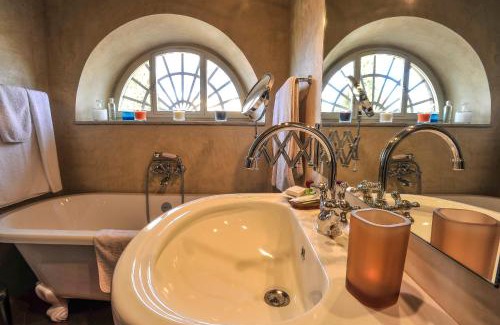Oltrarno Bed & Breakfast | Torre dei Lari Residenza d'Epoca