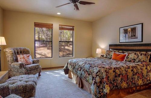 Torreon House | Torreon Family Cabin, Large Decks & Open Floorplan