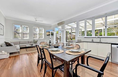 Merewether House | Tosca Elegant Merewether Beach House with Pool