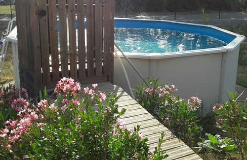 Brouzet-les-Ales House | Totally independent 3-star family home with swimming pool in a park.