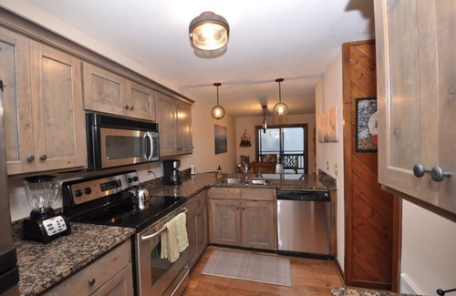 Sugar Mountain Condo | Totally Renovated Mountain Condo- TWO Decks with Gorgeous Views!