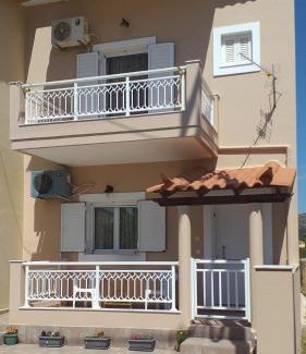 Papadhianika Villa | Toulas House