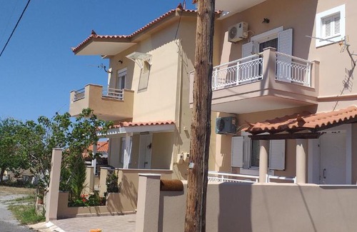 Papadhianika Villa | Toulas House