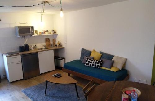 Chauvigny Apartment | Tour Duguesclin