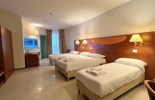 Seniga Hotel | Touring Hotel
