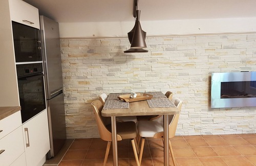 Uzes Apartment | TOURIST FURNITURE NEAR THE HARIBO BONBON MUSEUM