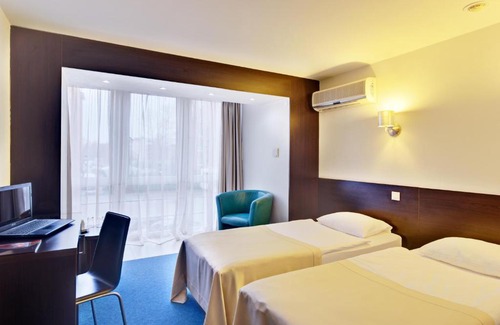 Kaliningrad Hotel | Tourist Hotel