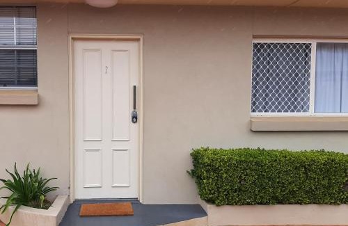 East Toowoomba Apartment | Tourist Road - Studio Unit - East Toowoomba