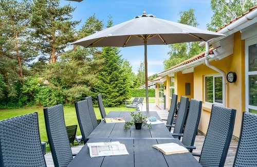 Bøtø By House | "Tovi" - 600m from the sea by Interhome