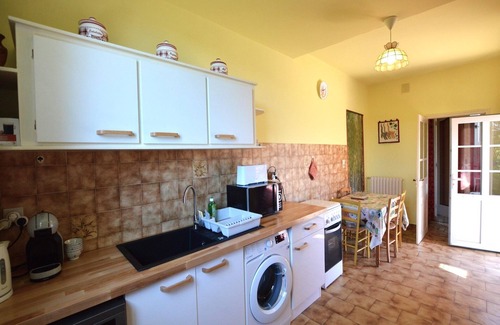 Brignac-la-Plaine House | Tower Home in Brignac with Private Garden