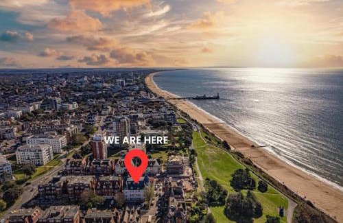 West Cliff Apartment | Tower House Apartments