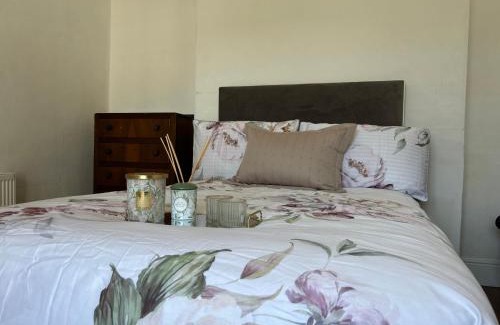Newbridge House | Town guest house