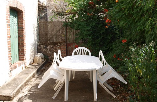 L'Isle-Jourdain House | TOWN HOUSE ANY COMFORT