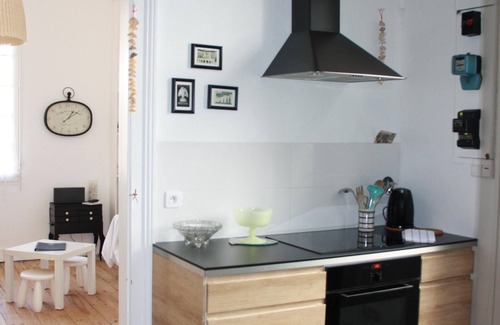 Arcachon House | Town house for rent in the heart of town, within walking distance of beach and town center.