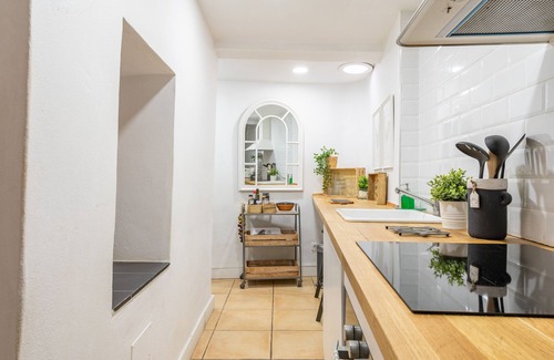 Soller House | Town house with flair and mountain view – Casa La Bonita