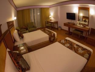 Wang Thonglang Hotel | Town in Town Hotel Bangkok