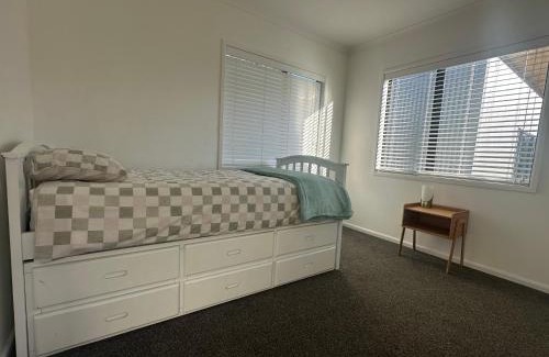 Takaka House | Town location, rural stay