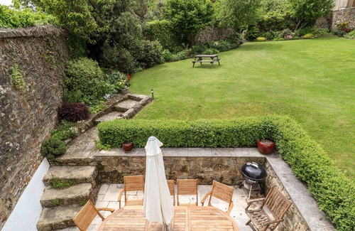 Sticklepath Cottage | TOWNEND, pet friendly, luxury holiday cottage in South Zeal